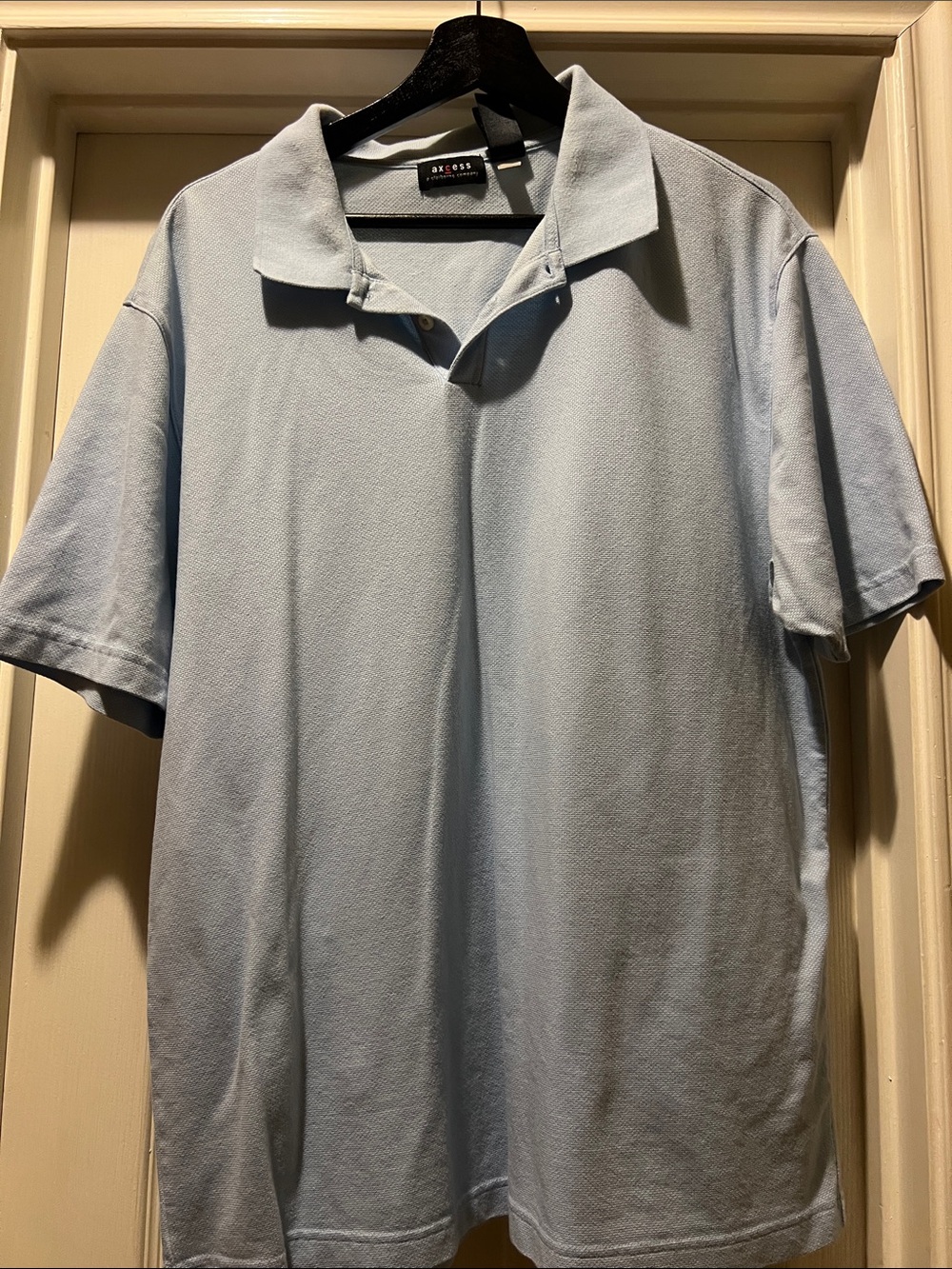Vintage Axcess Claiborne Men's Pale Blue Polo Shirt- size XL, EUC